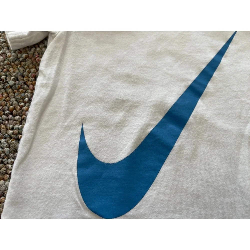 Nike light moderate